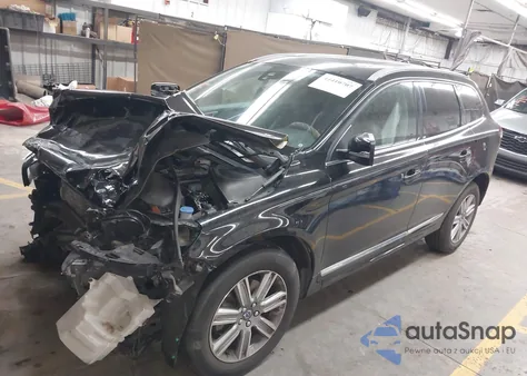 2017 Volvo Xc60 T5 Inscription из США, поврежденный, VIN YV440MDU4H2010632